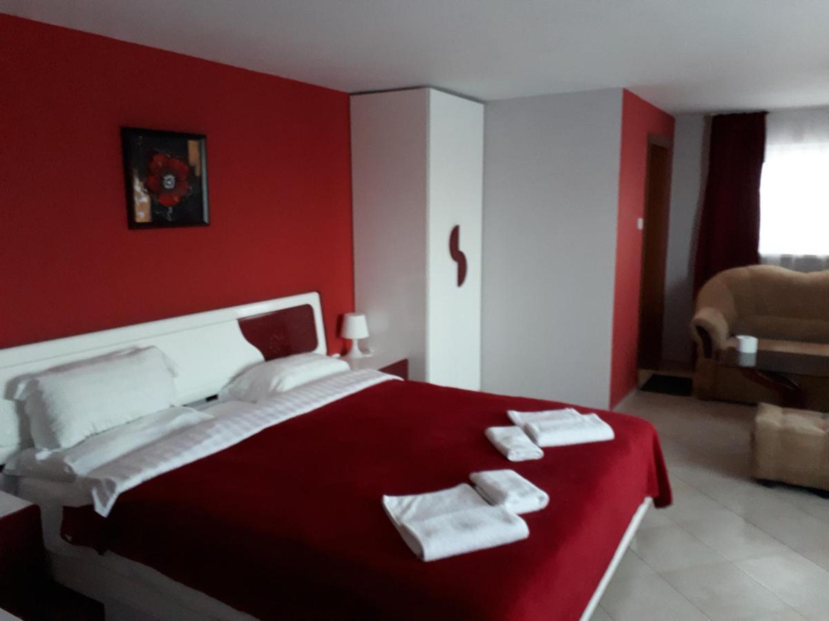 Family Hotel Gogov Синеморец Экстерьер фото